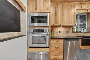 6685 Upham St, Arvada, CO 80003 - Photo 14