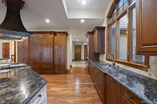 976 Country Club Pkwy, Castle Rock, CO 80108 - Photo 18