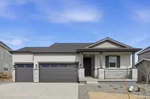 697 Bradley Cir, Elizabeth, CO 80107 - Photo 1