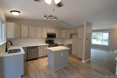 5566 S Ireland Street, Aurora, CO 80015 - Photo 34