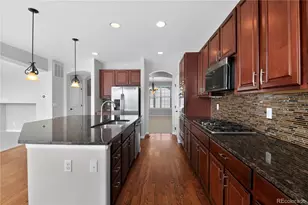 25140 E Ottawa Dr, Aurora, CO 80016 - Photo 16