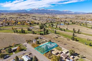 546 Ouray Ave, Salida, CO 81201 - Photo 2