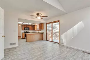3136 S Cathay Cir, Aurora, CO 80013 - Photo 10