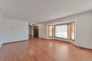 3136 S Cathay Cir, Aurora, CO 80013 - Photo 4