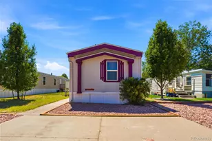 218 Grape St, Hudson, CO 80642 - Photo 2