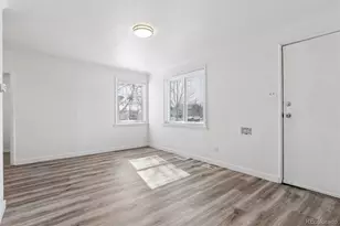 4876 Decatur St, Denver, CO 80221 - Photo 6