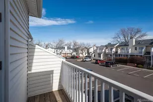 961 S Pitkin Ct, Aurora, CO 80017 - Photo 24