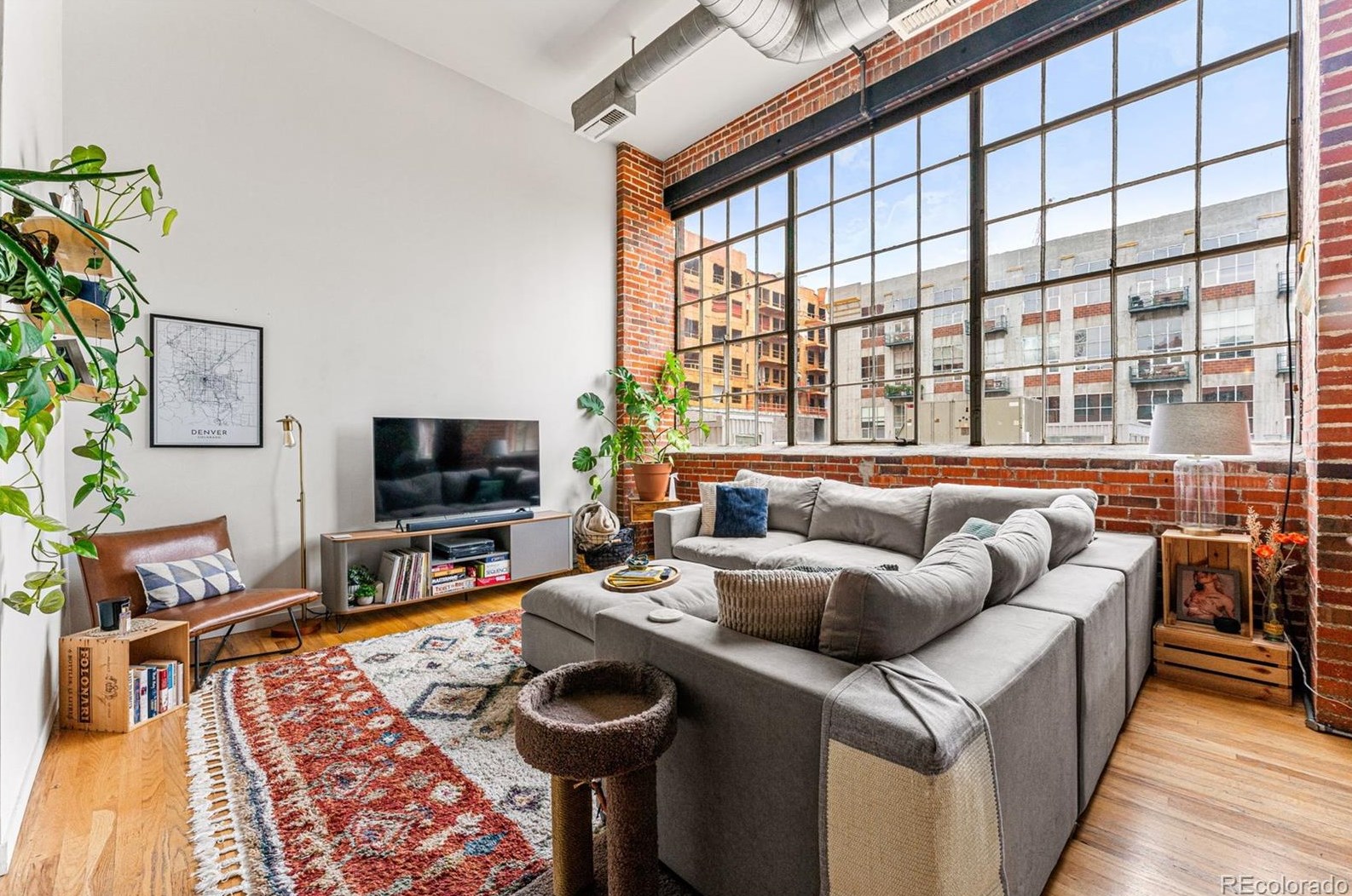 1090 Cherokee St Apt 210, Denver, CO 80204