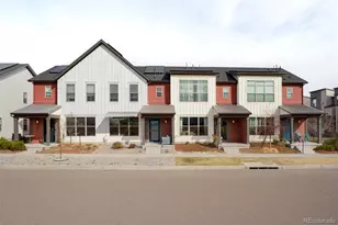 9777 E 56th Pl, Denver, CO 80238 - Photo 2