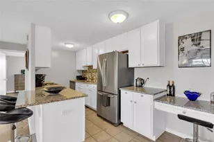 2225 Buchtel Blvd, Denver, CO 80210 - Photo 10