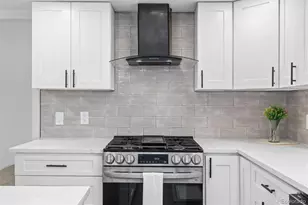 2042 S Moline Way, Aurora, CO 80014 - Photo 16