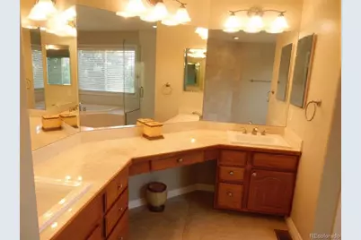 8692 E Hawaii Drive, Denver, CO 80231 - Photo 14