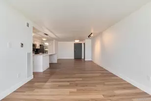 2 Adams St, Denver, CO 80206 - Photo 18