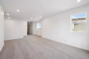 9187 Truckee Ct, Commerce City, CO 80022 - Photo 12