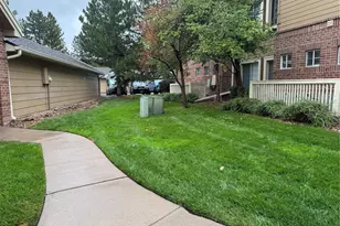 1631 W Canal Cir, Littleton, CO 80120 - Photo 32