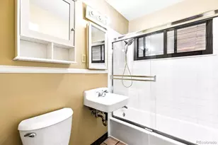 2233 Kenton St, Aurora, CO 80010 - Photo 10