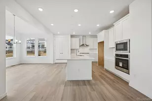 476 S Salida St, Aurora, CO 80017 - Photo 12