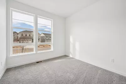 476 S Salida Street, Aurora, CO 80017 - Photo 2