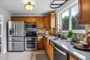 3560 N Steele St, Denver, CO 80205 - Photo 14