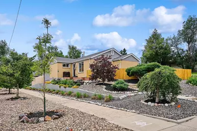 3560 N Steele Street, Denver, CO 80205 - Photo 2