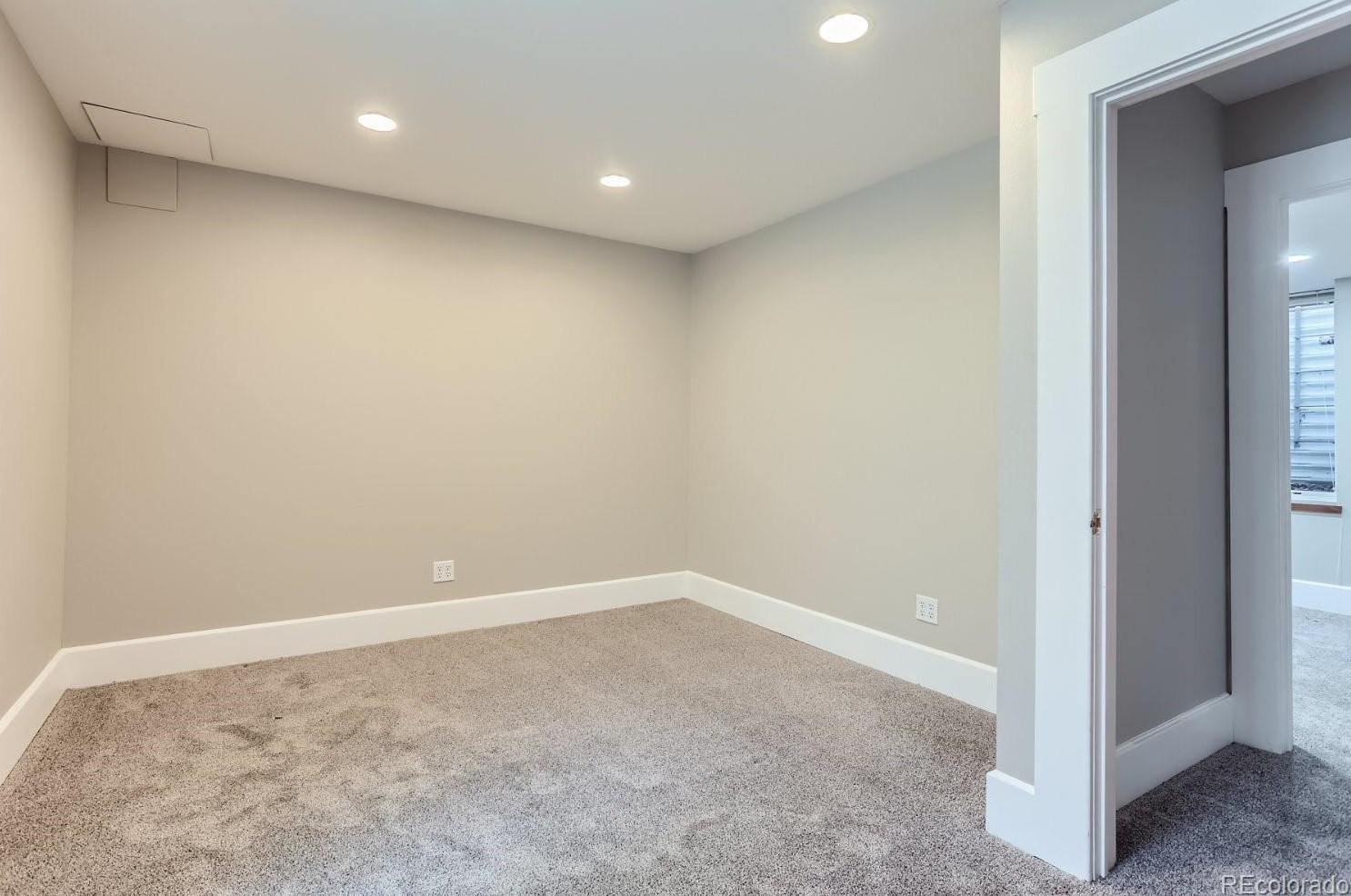 1590 Lincoln St, Denver CO  80203-1502 exterior