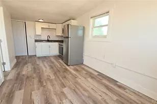 1922 W 22nd St, Pueblo, CO 81003 - Photo 6