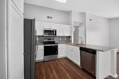 1601 Fraser Court #202, Aurora, CO 80011 - Photo 6