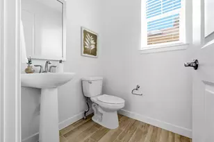 9989 E 62nd Ave, Denver, CO 80238 - Photo 20