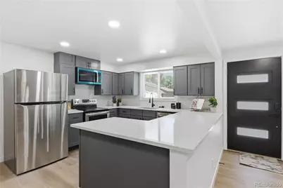 6033 Hoyt Court, Arvada, CO 80004 - Photo 6
