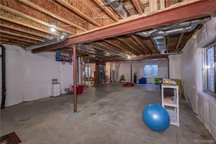 21061 E Mansfield Pl, Aurora, CO 80013 - Photo 22