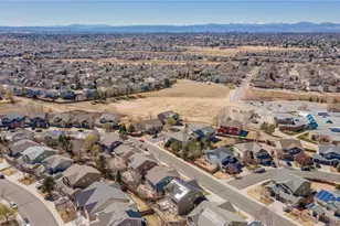 21061 E Mansfield Pl, Aurora, CO 80013 - Photo 34