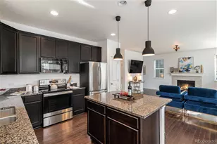 21893 E Layton Dr, Aurora, CO 80015 - Photo 10