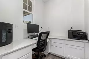 24326 E Ohio Dr, Aurora, CO 80018 - Photo 10