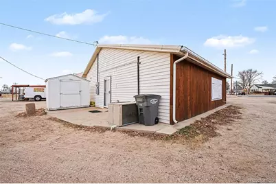 400 Central Avenue, Wiggins, CO 80654 - Photo 12