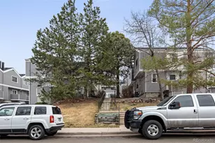 46 S Nome St, Aurora, CO 80012 - Photo 2