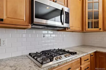 6250 S Newbern Way, Aurora, CO 80016 - Photo 10