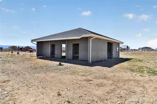 668 E Milt Dr, Pueblo, CO 81007 - Photo 4