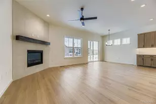 8942 S Riviera Way, Aurora, CO 80016 - Photo 6