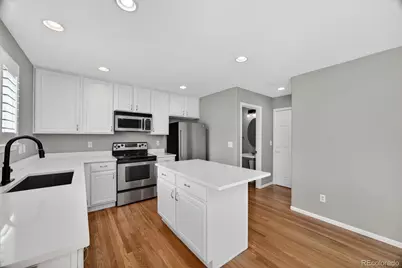 16486 E Phillips Place, Englewood, CO 80112 - Photo 18