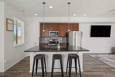 10 N Trussville Street, Aurora, CO 80018 - Photo 6