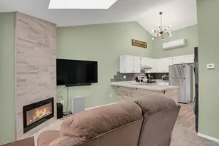 1214 S Flower Cir, Lakewood, CO 80232 - Photo 4