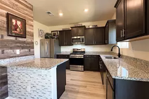 207 Clayton Ave, Keenesburg, CO 80643 - Photo 8