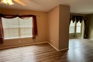 18869 E Berry Pl, Aurora, CO 80015 - Photo 10