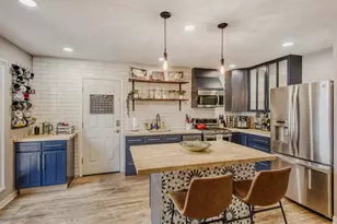 20765 E Buchanan Dr, Aurora, CO 80011 - Photo 6