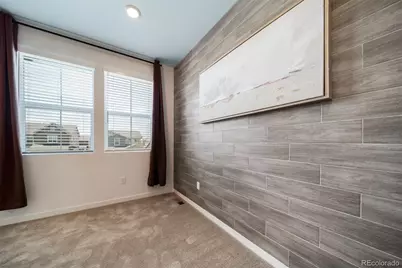 746 N Bersshine Court, Watkins, CO 80137 - Photo 34