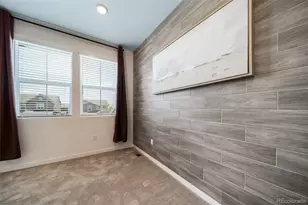 746 N Bersshine Ct, Watkins, CO 80137 - Photo 34