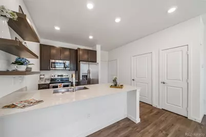 746 N Bersshine Court, Watkins, CO 80137 - Photo 16