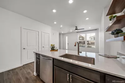 746 N Bersshine Court, Watkins, CO 80137 - Photo 16