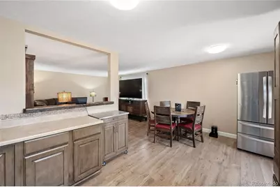 4264 S Biscay Circle, Aurora, CO 80013 - Photo 8