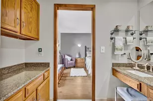 10909 E Maplewood Dr, Englewood, CO 80111 - Photo 32